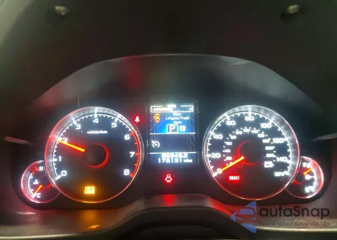 2014 Subaru Legacy 2.5I Limited из США, поврежденный, VIN 4S3BMBL69E3028281